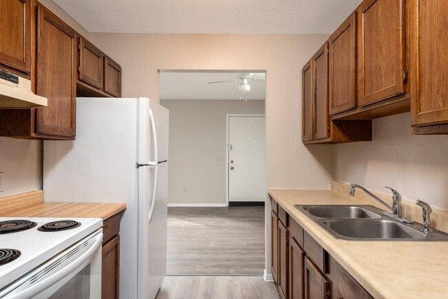 Free Street Apartments