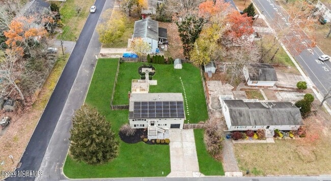 Photo - 112 Manhattan St