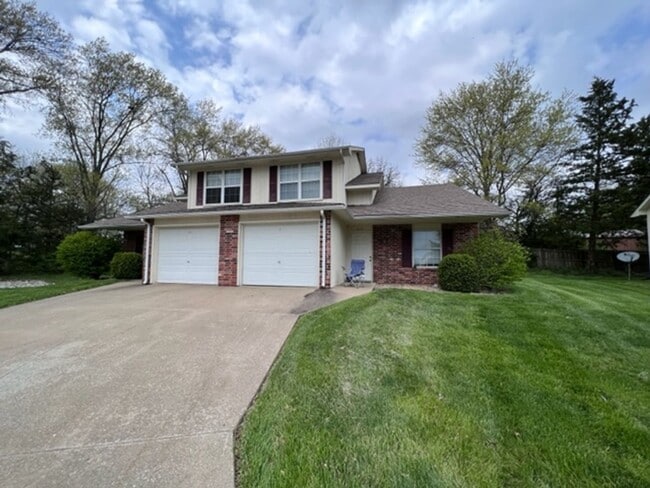 Photo - Steamboat Ln - 1601