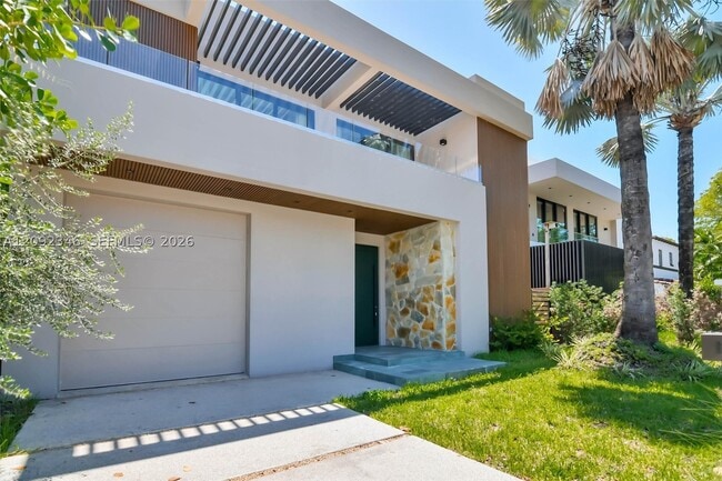 135 SW 29th Rd