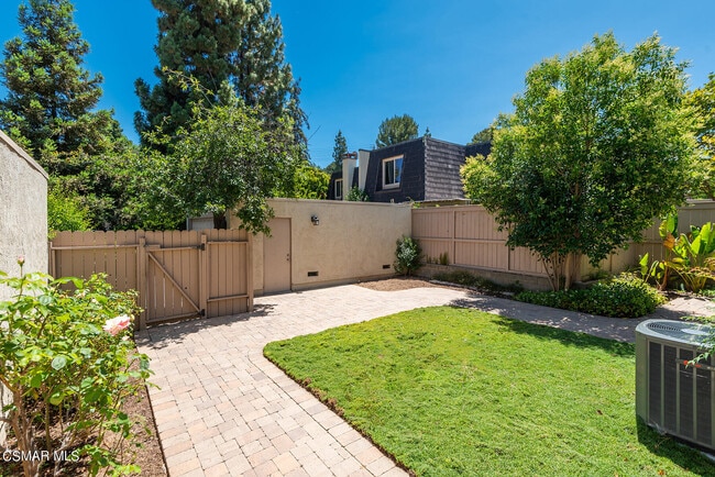 Photo - 1520 Redwood Cir