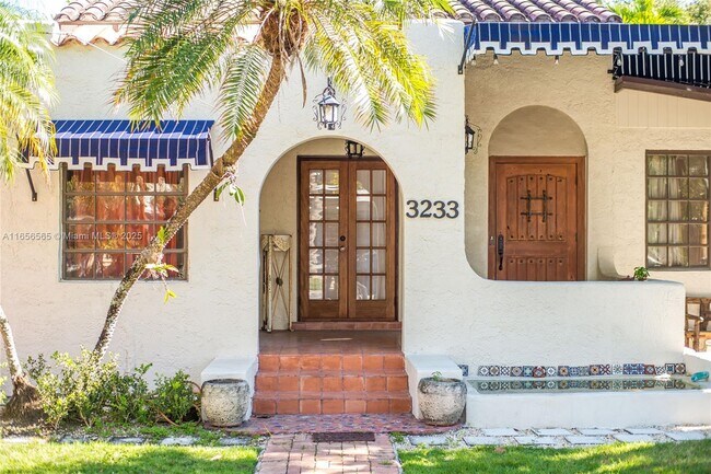 Photo - 3233 Crystal Ct