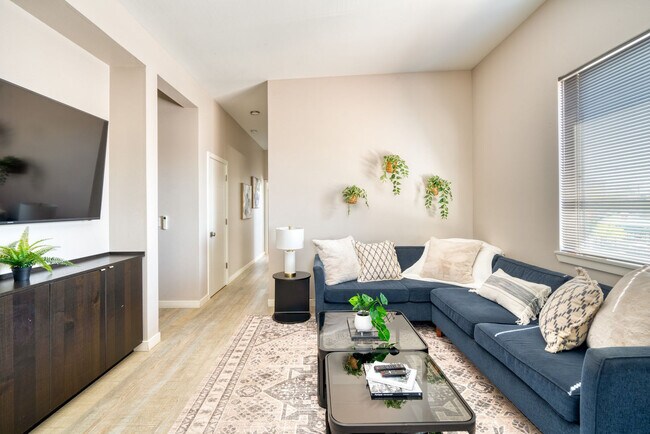 1428 SE 19th Ave Unit SI ID1612019P