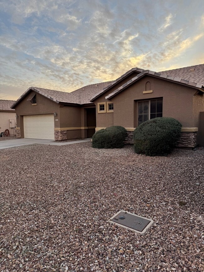 Photo - 40148 N Perrone St