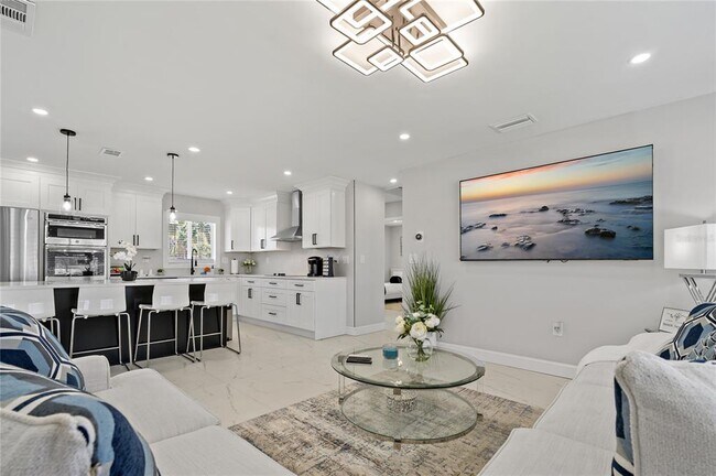 Photo - 1838 1st Ave E