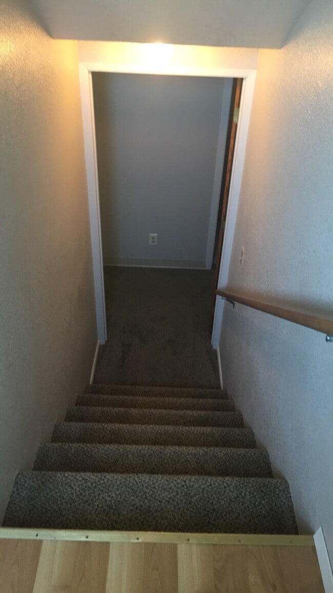 Photo - 1039 Crist Dr