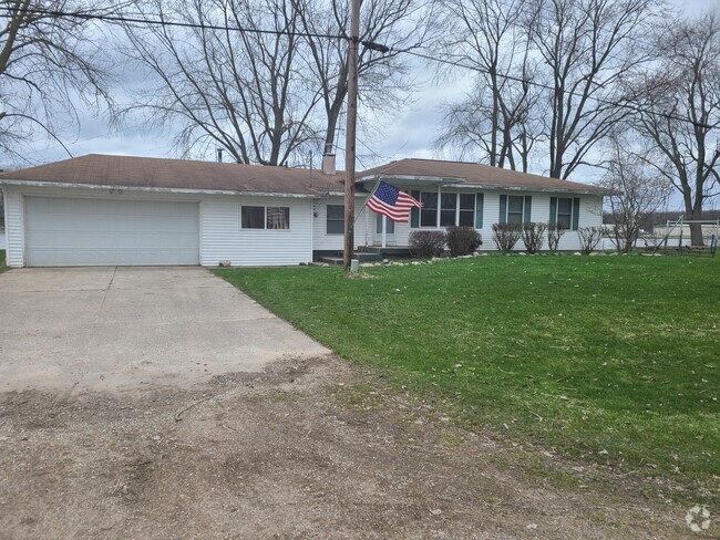 Building Photo - 12085 Limberlost Ln Rental