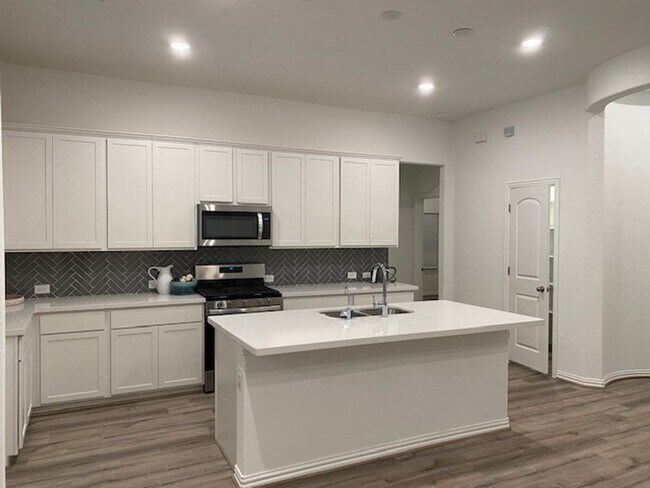 Photo - Boerne house for August Move in!!!