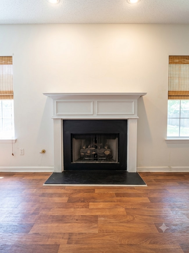 Photo - 5420 Sapphire Cir