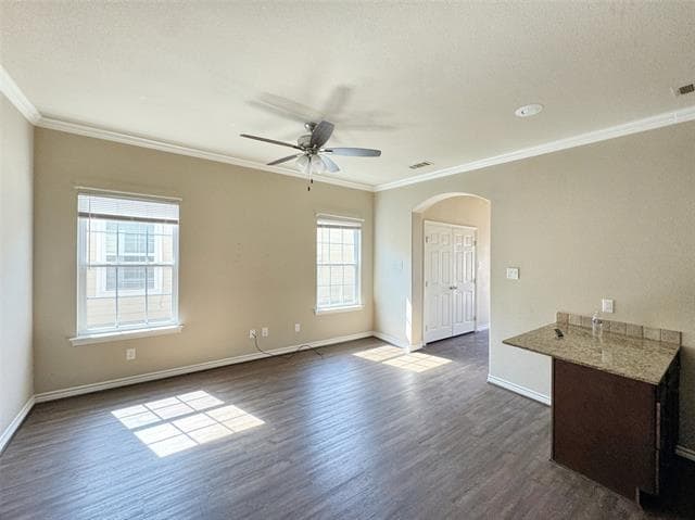 Photo - 807 S Wilson St