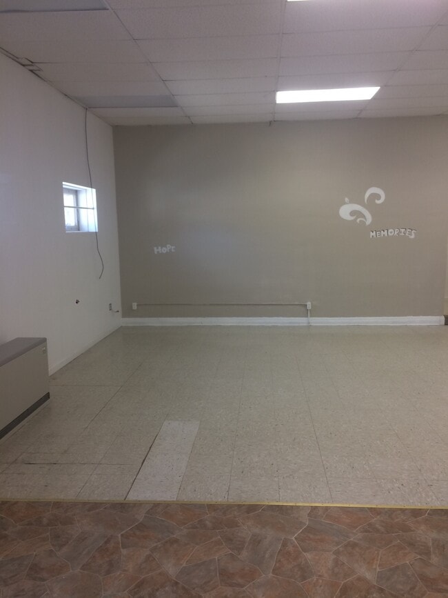 Photo - 208 Center St Unit 7