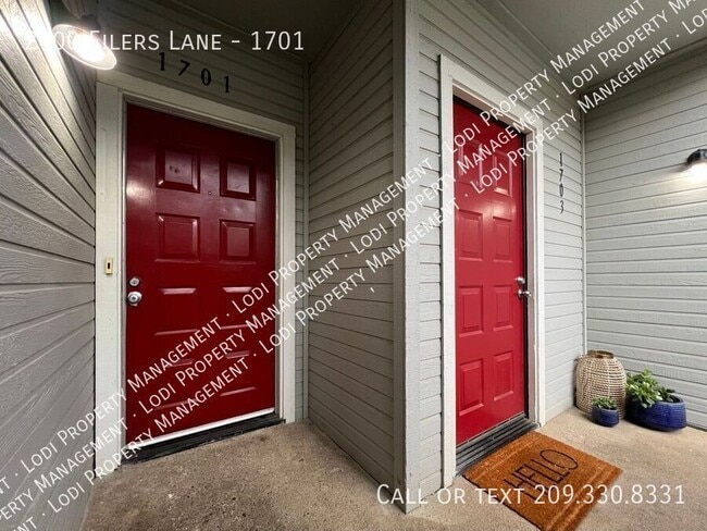 Building Photo - 2400 Eilers Ln