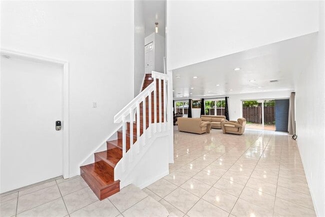 Photo - 7359 Cypress Dr