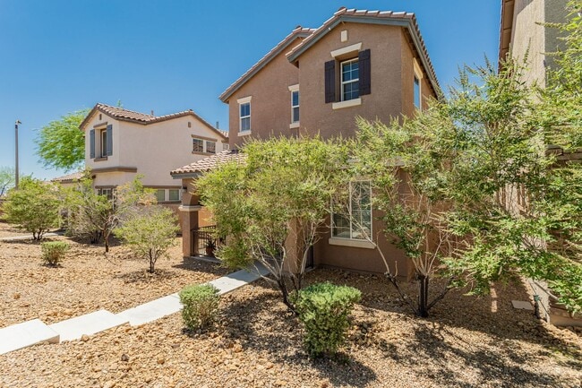 8611 Splendid Leaf Ct