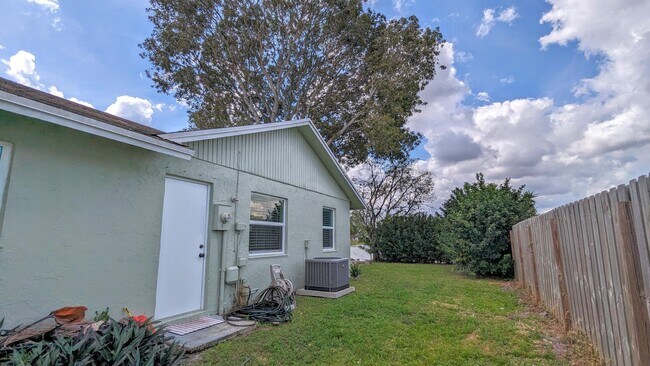 Photo - 1103 Harmony Way
