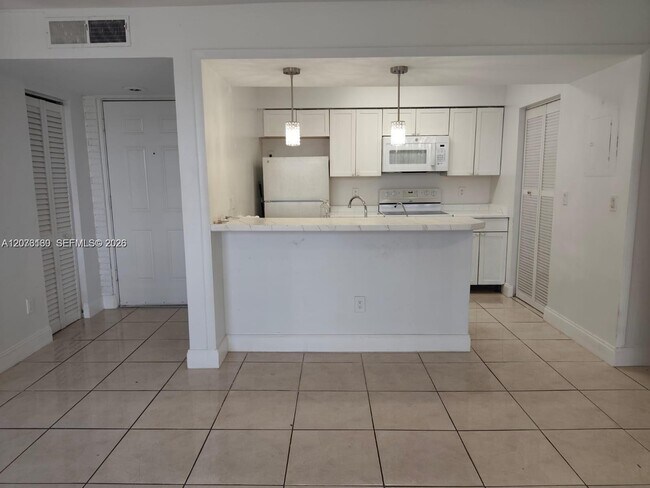 Photo - 1269 SW 46th Ave Unidad 2408