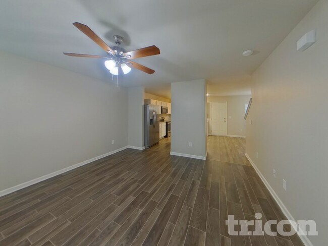 Photo - 437 Brookfield Dr