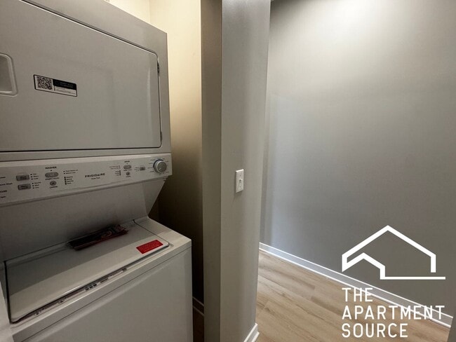 Photo - 4007 W School St Unit D