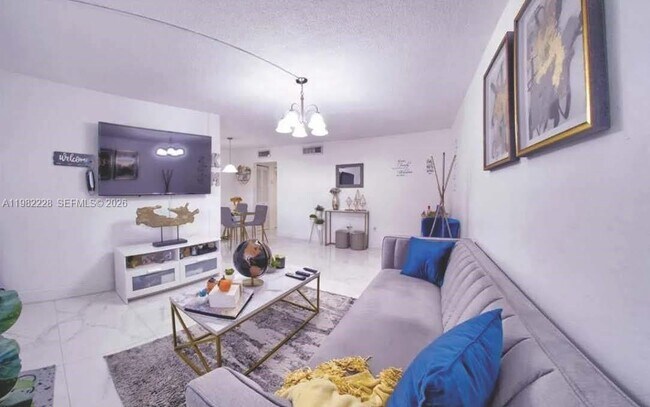 Photo - 1325 W 68th St Unit 113