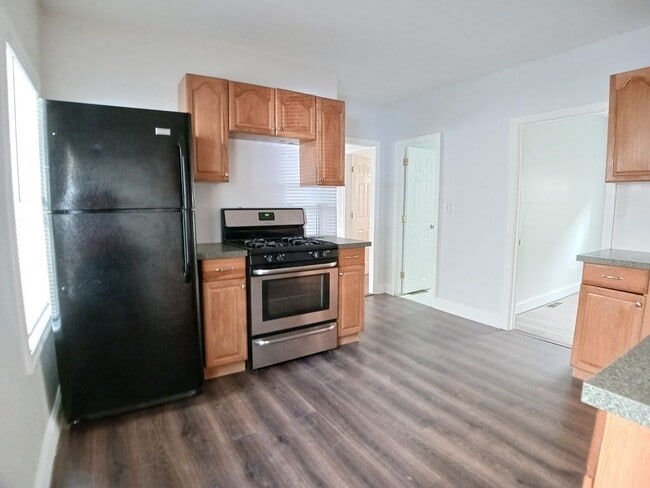 Photo - 17 Clare St Unit 1