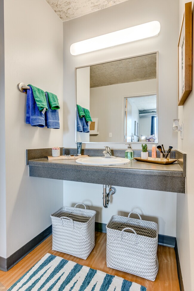 Student The Flats East West Apartments Chicago, IL