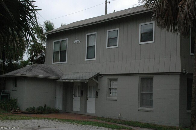 Photo - 99 Beach Ave Unit A