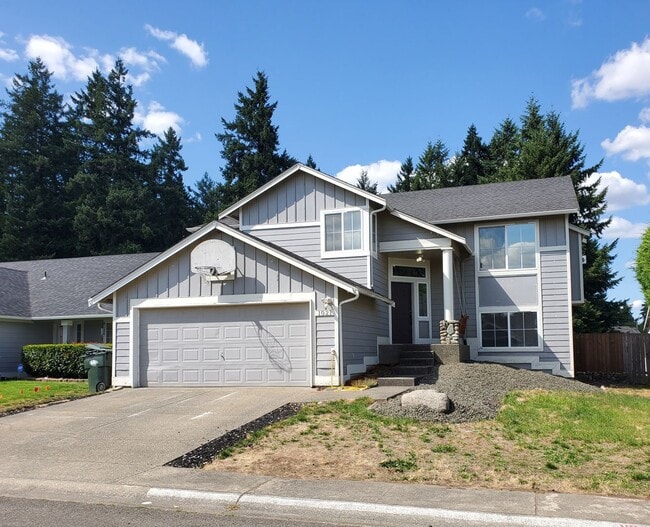 5 Bed /3 Bath Home in Spanaway - 5 Bed /3 Bath Home in Spanaway