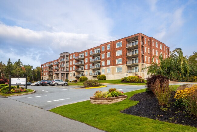 Building Photo - The Two Hundred on Broad Apartments