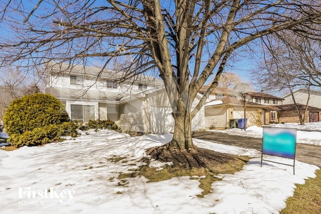 Building Photo - 1143 Greensfield Dr