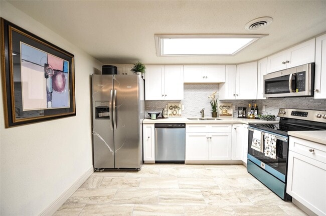 Photo - 12633 Memorial Dr Unit 71