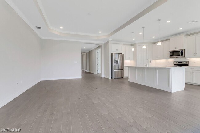 Photo - 429 Tamarindo Ln