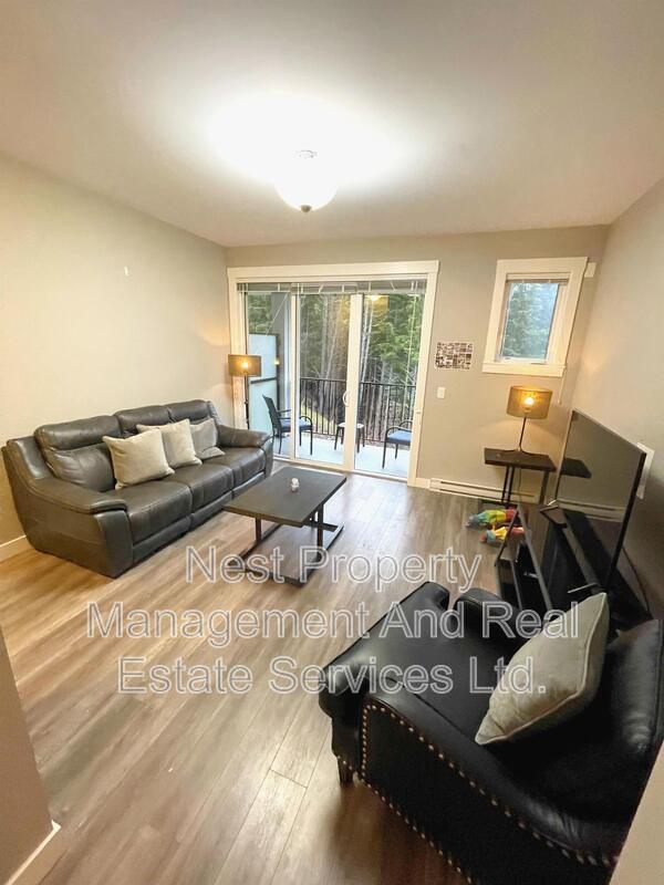 Photo - 110-110 Baxter Ave