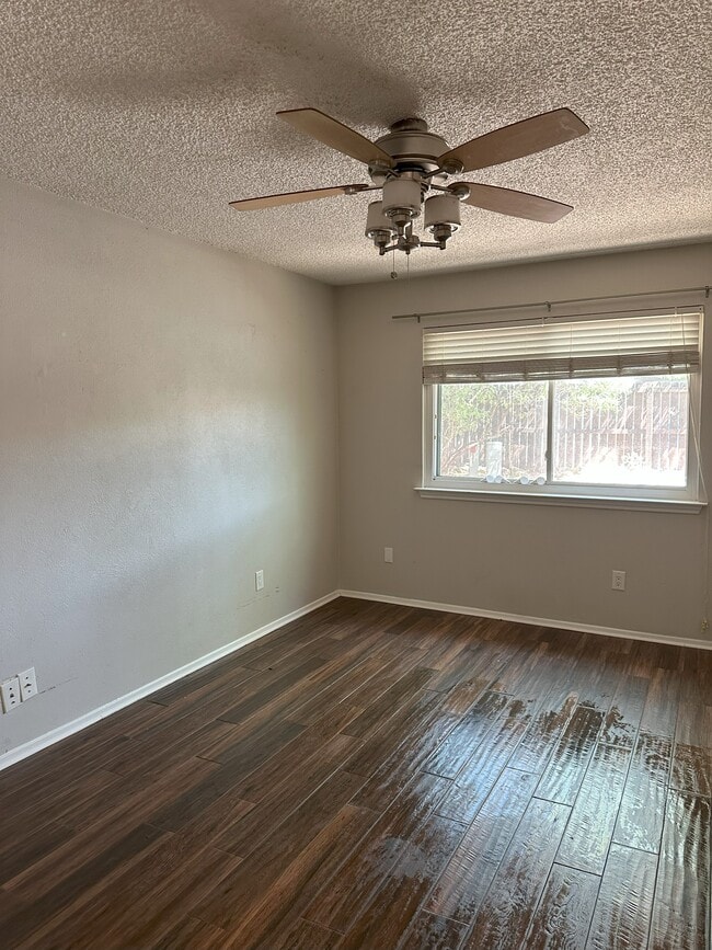 Building Photo - 12329 Limerick Ave Unit Primary Suite Rental