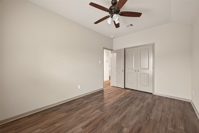 Photo - 2510 Shady Falls Ln