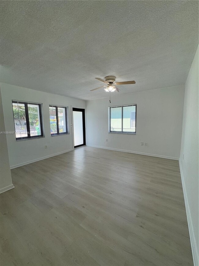 Photo - 3633 SW 5th Terrace