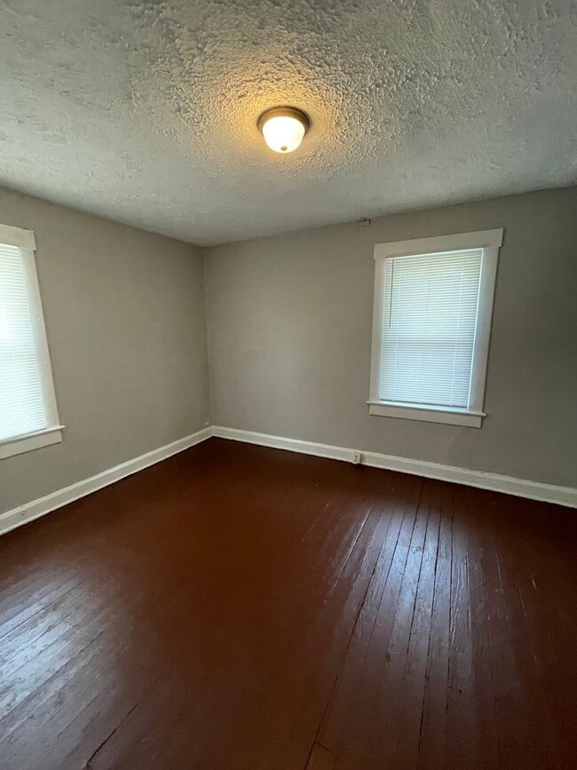 Photo - 1241 W Lee St Unit 1241 S Lee St