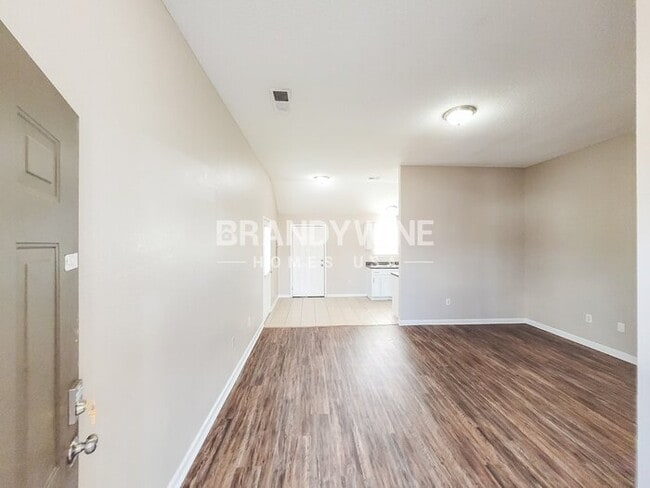 Photo - 4407 Pecan Creek Cir S