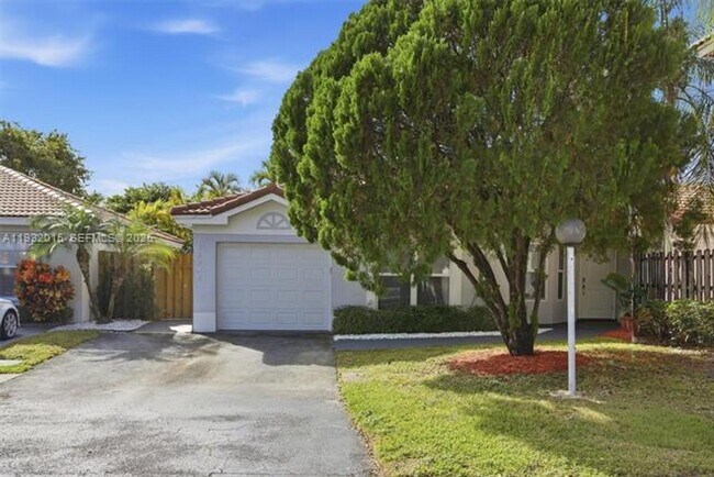 Photo - 10246 NW 57th Terrace