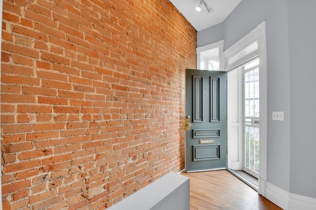 Photo - Architecturally Stunning Curtis Park Townh...