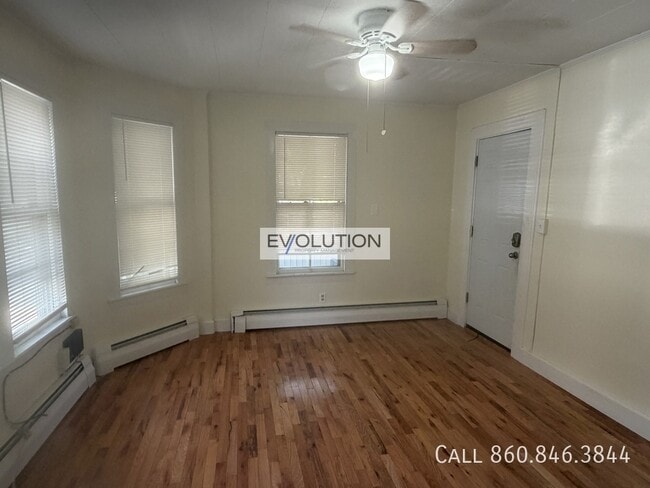 Photo - 209 Pearl St Unit 2