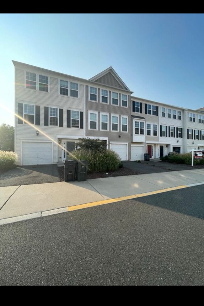 Photo - 8322 Heritage Crossing Ct