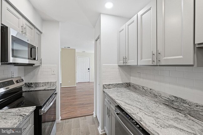 Photo - 13408 Shady Knoll Dr