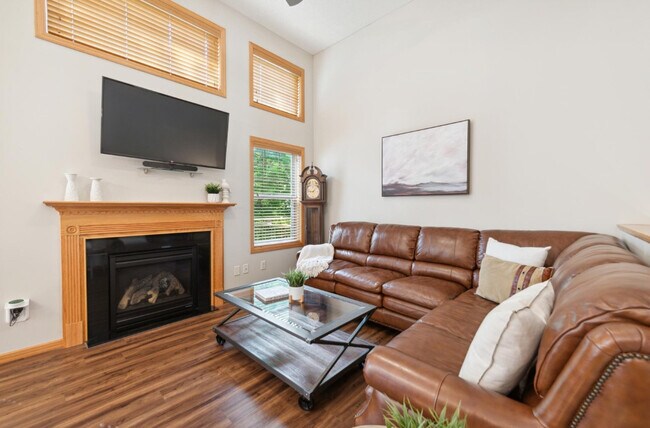 Photo - 3183 Frontier Dr