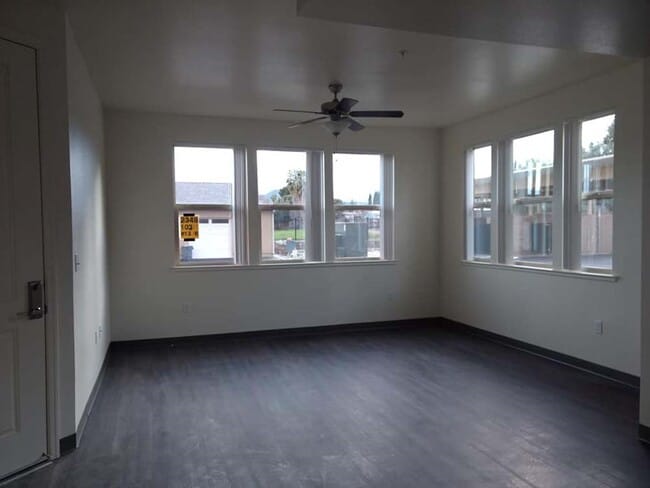 Photo - 2300 Loveridge Rd