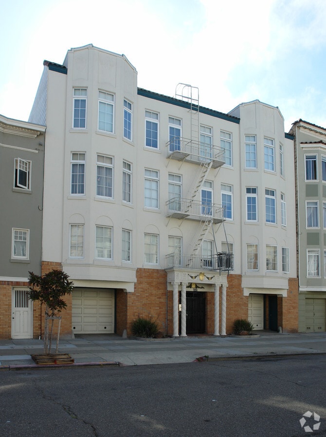 Photo - 3320 Octavia