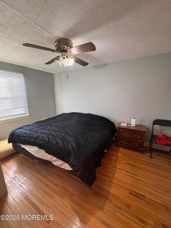 Photo - 30 Howland Ave