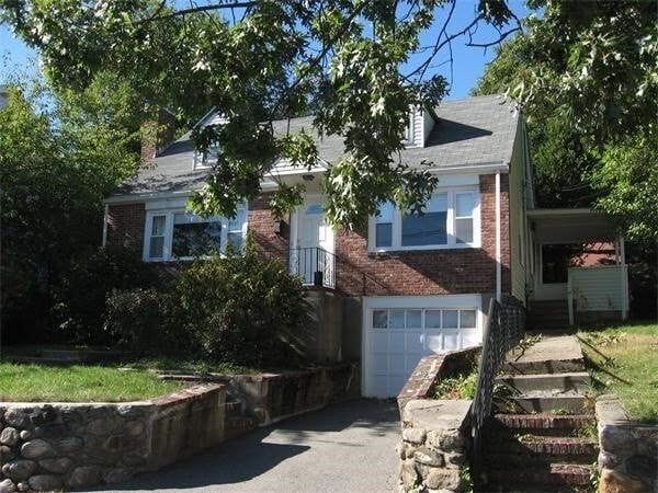 Photo - 459 Appleton St