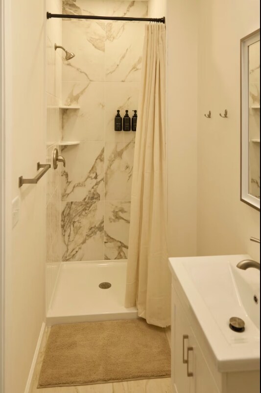 Photo - 2433 S 16th St