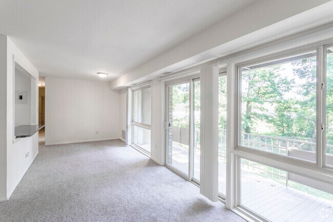 3 BR, 1.5 BA - 1,110 SF