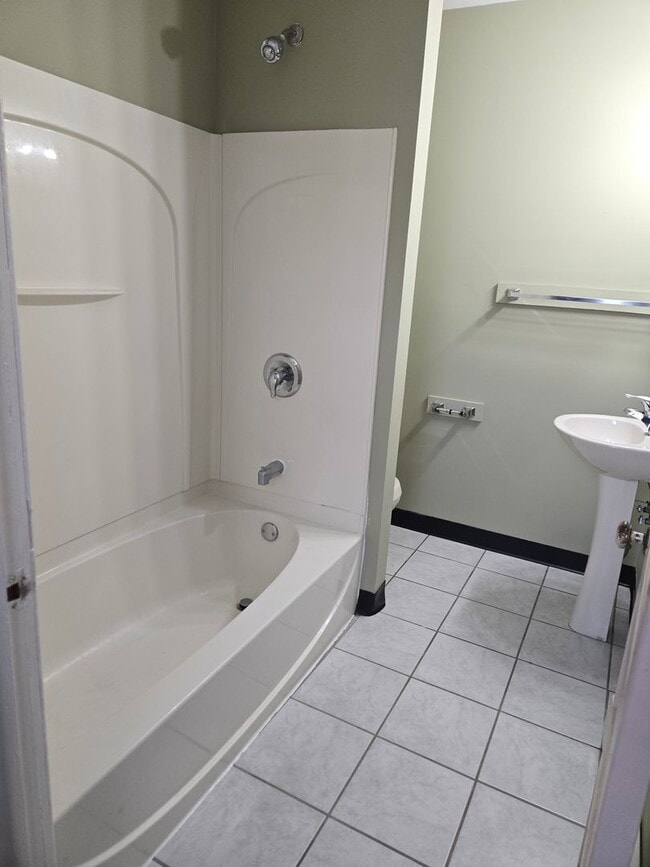 Photo - 1424 W Chew St Unit 2